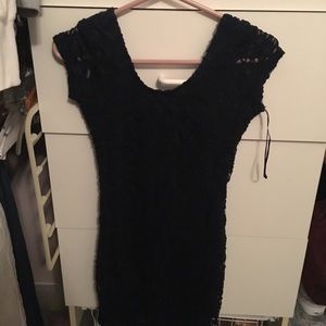 NWT Tobi body con navy blue lace dress